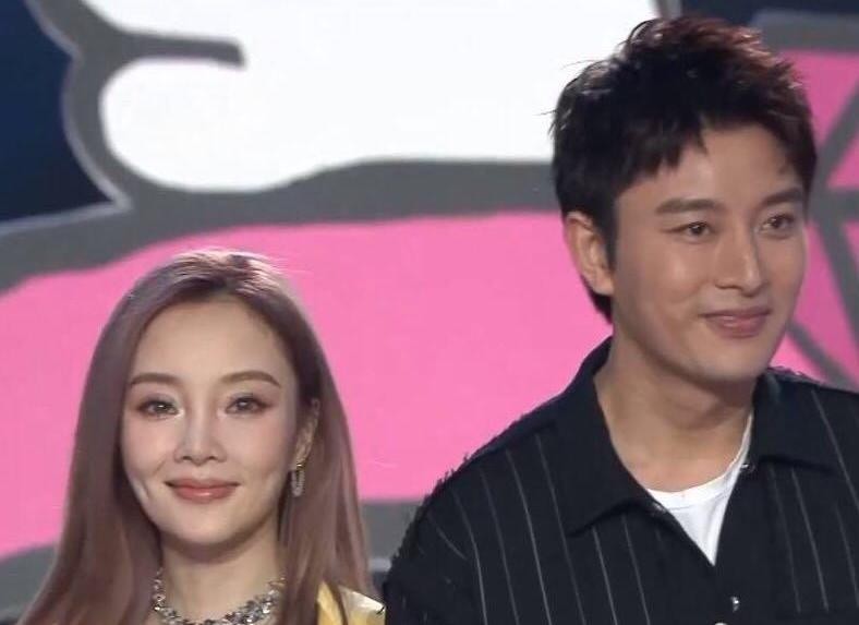 李小璐的快乐生活,李小璐离婚后越来越不羁