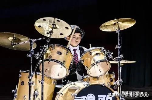 什么兴趣班适合大龄孩子学,什么年龄报兴趣班