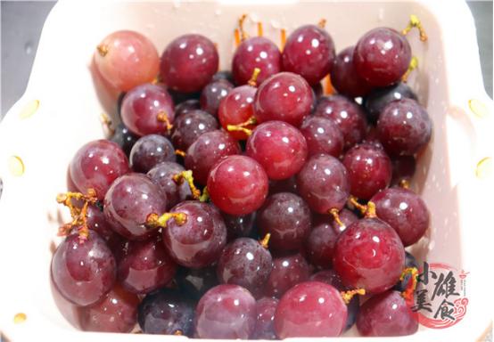 葡萄是大颗粒好还是小颗粒好,葡萄大粒无籽甜度对比