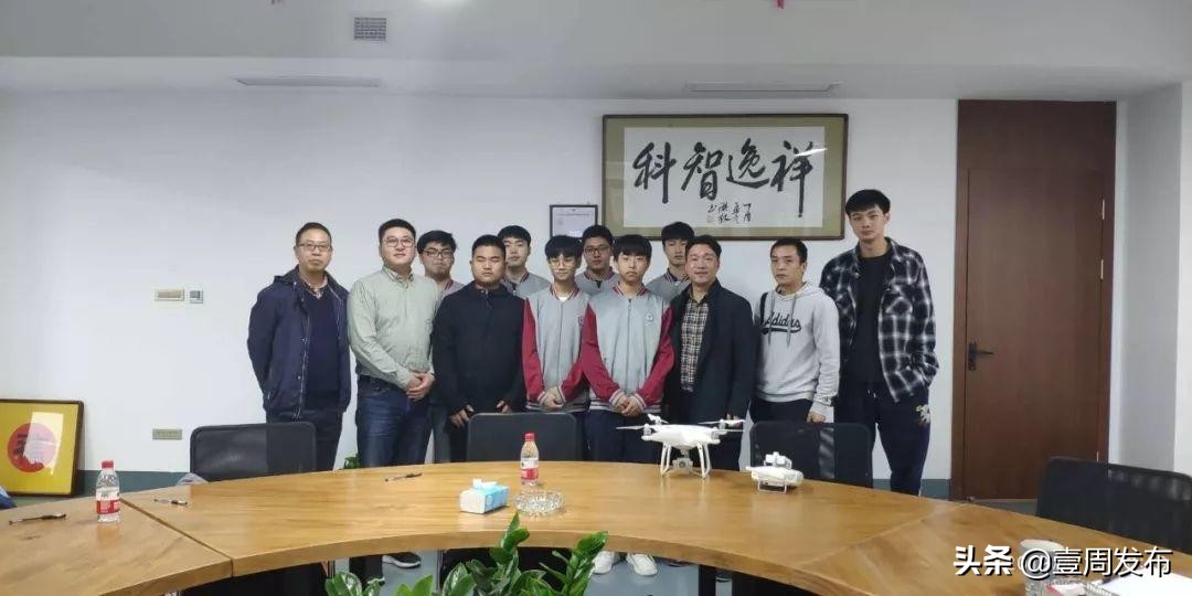 勤学精业修身立业前进中的浙江省苍南县职业中专学校