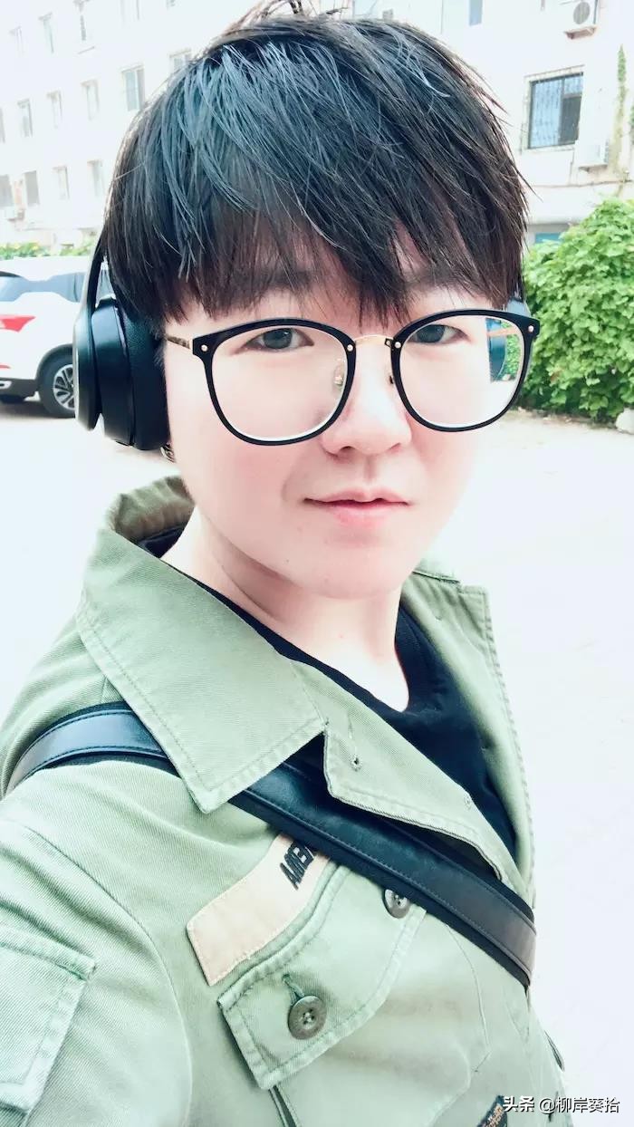 一个柳岸葵拾，串联着L君与小青青的爱与恨，情与怨