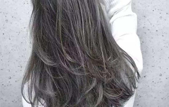 木北造型*草烟**棕色是什么颜色显白少女感十足的网红发色