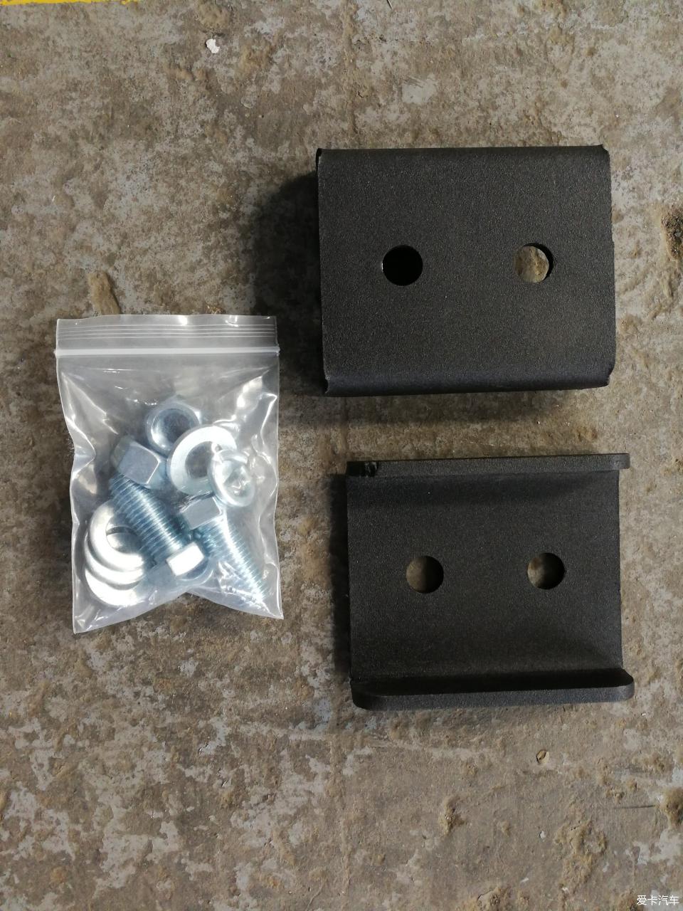 途达2021款2.5t柴油版越野视频,2021款途达四驱七座越野视频