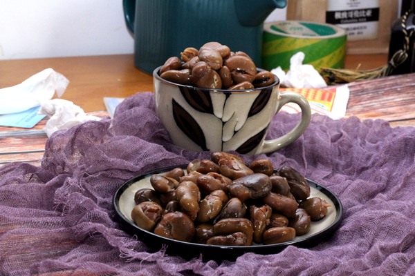 孔乙己吃茴香豆的意义,孔乙己吃的茴香豆是什么豆