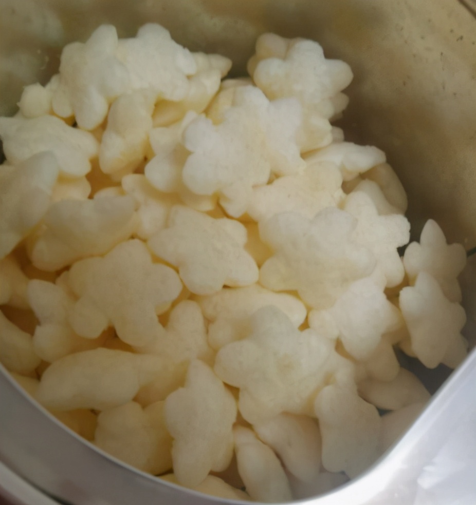 辅食零食6-12个月安排表,如何给宝宝选择辅食零食