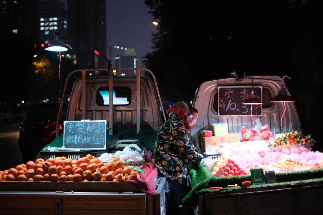 铭匠apsc0.95,铭匠50mmf1.2对比星曜