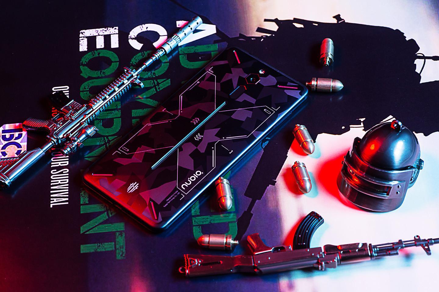 努比亚阿尔法:徘徊在主流之外的创新品,挡不住连年亏损的营业额