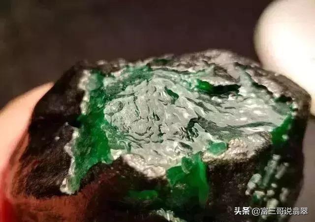 赌石赌的到底是什么,赌石的四种赌法