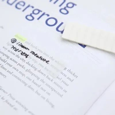 现在，全靠霓虹文具给我带来工作归属感