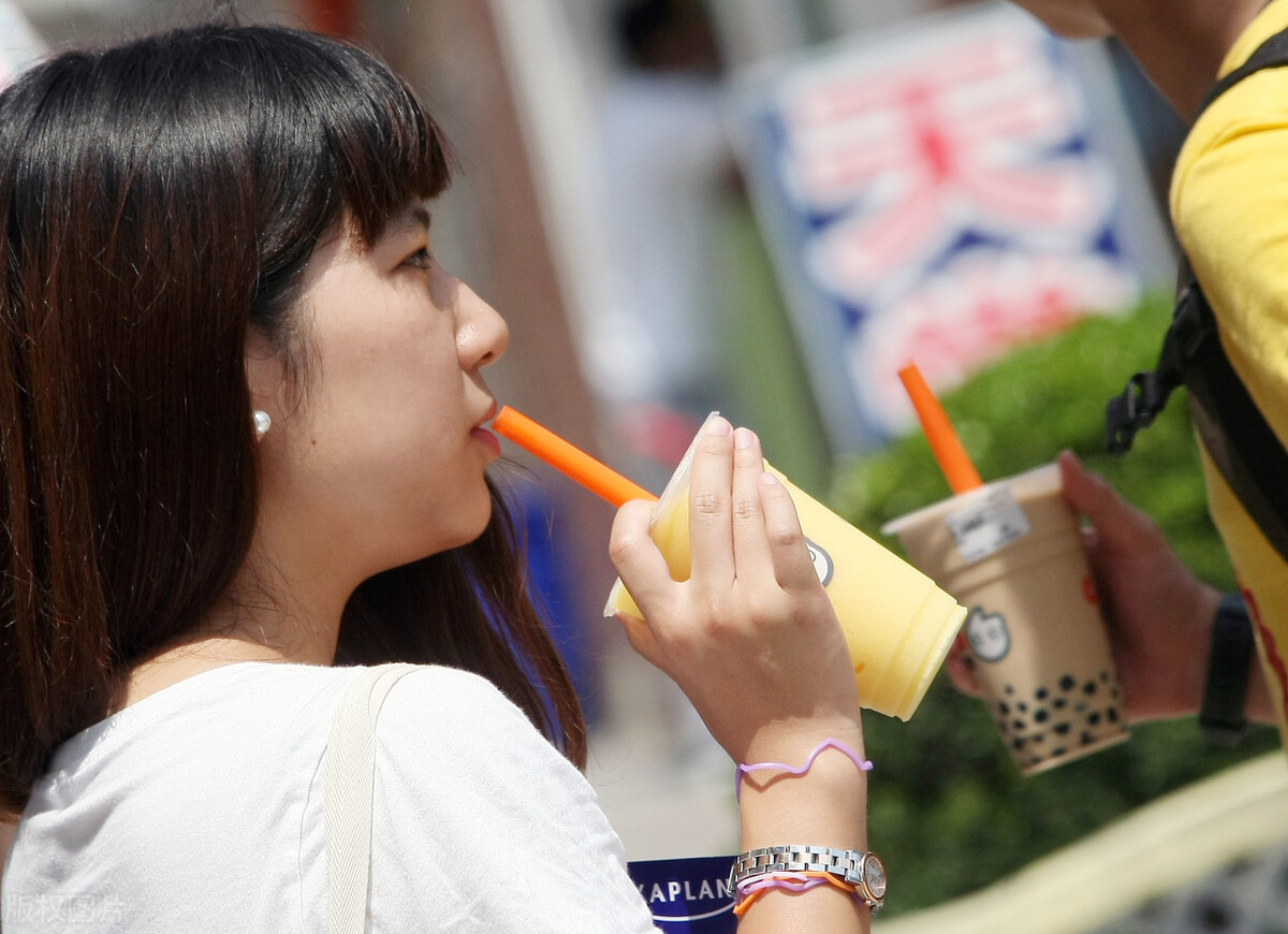 蛋糕店后厨内幕,刚去蛋糕店上班应该注意点什么