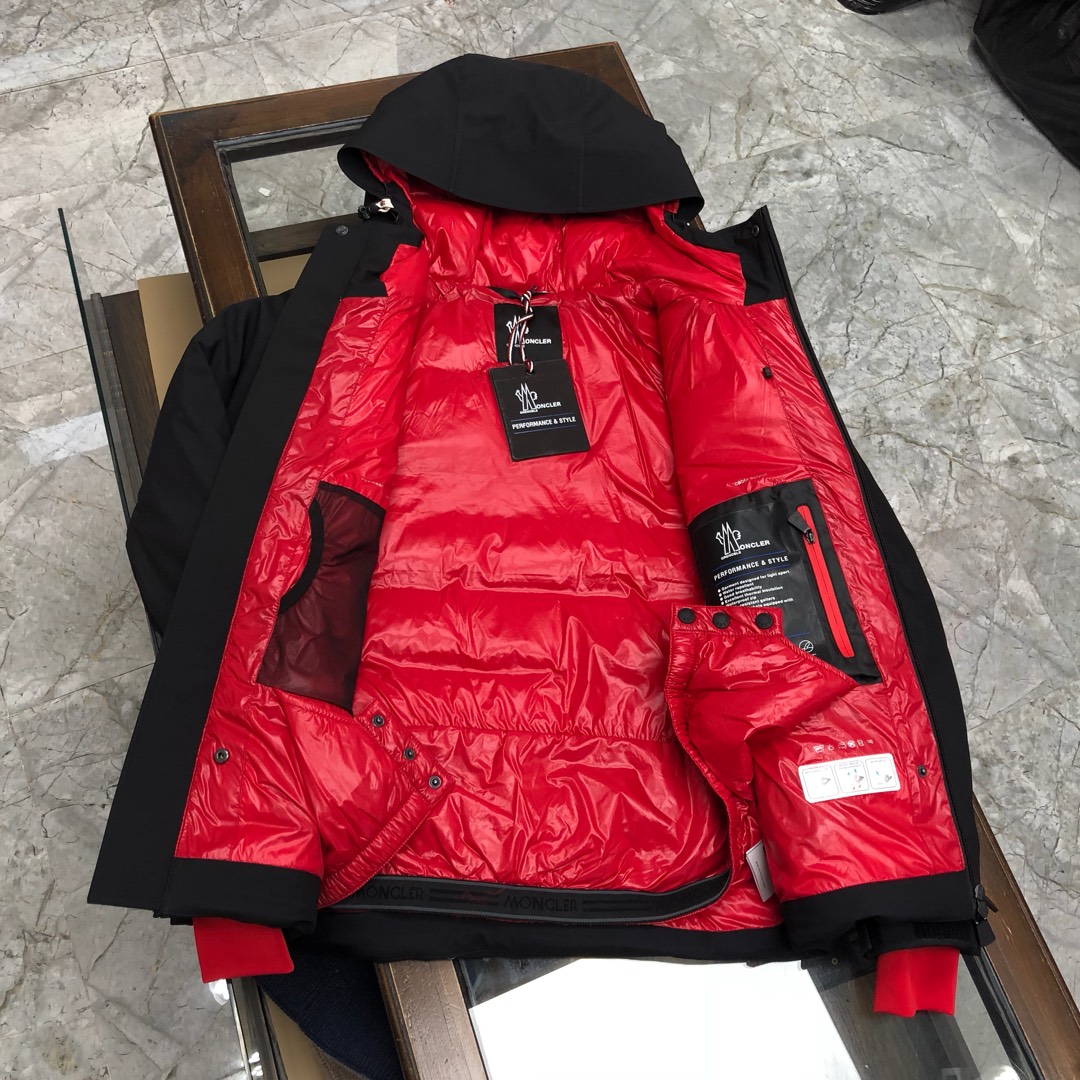 蒙口全黑长款羽绒服测评,北面和大鹅蒙口羽绒服哪个好