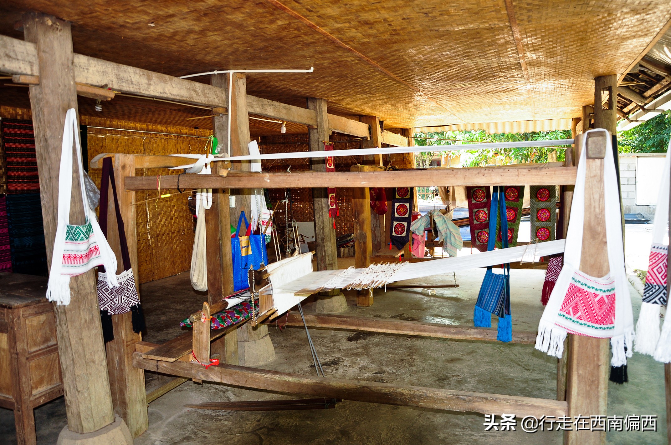 橄榄坝傣族园讲解图片,橄榄坝傣族园里面有些什么景色