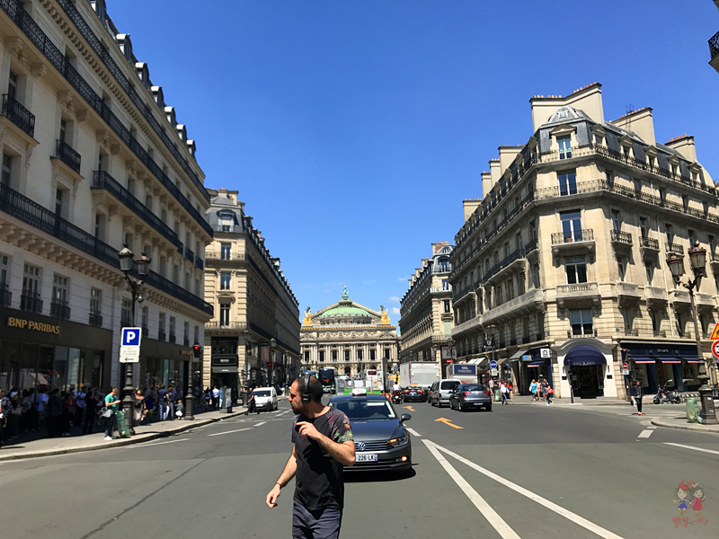 巴黎女人漂亮吗,为什么巴黎人都那么时尚