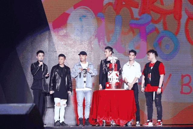 天蝎座的蛋糕,天蝎座蛋糕