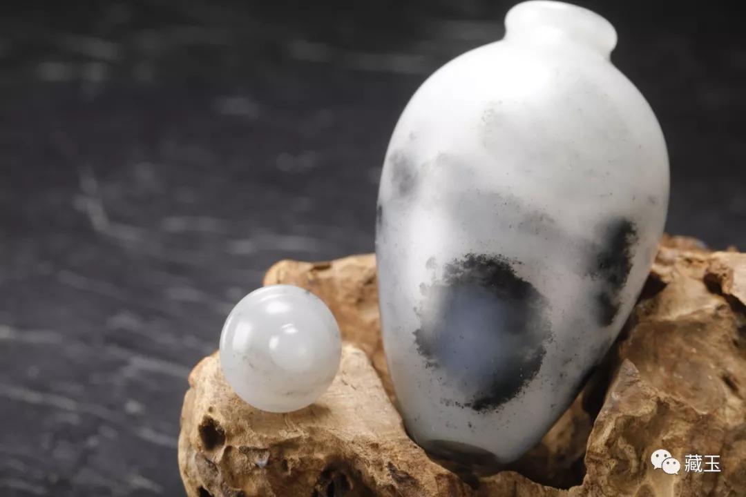 玩和田玉原石的好处,玩玉能让我们的内心更清静