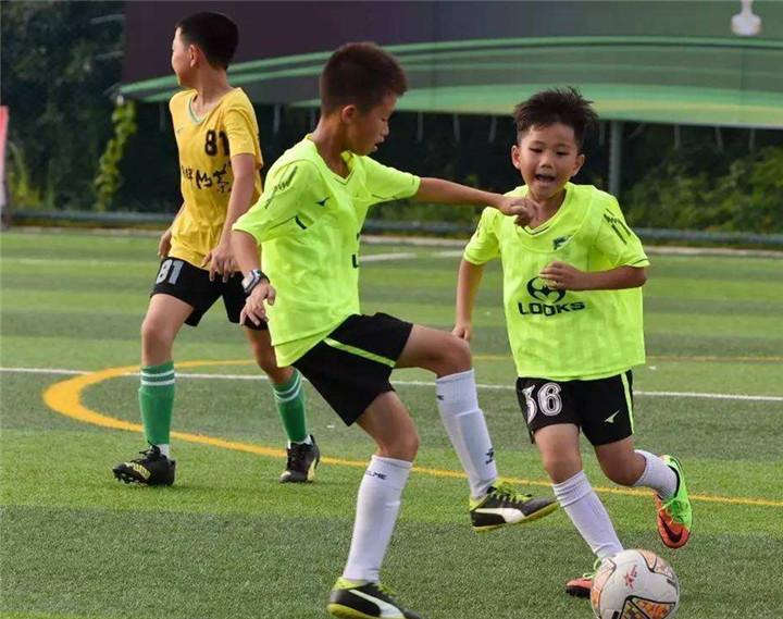 14岁男孩身高才155怎么办,14岁男孩160身高如何干预