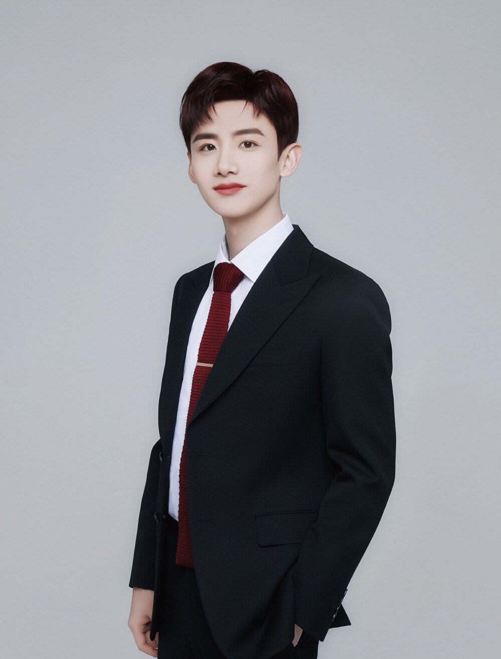 濯清涟而不妖出自哪里,濯清涟而不妖的例子