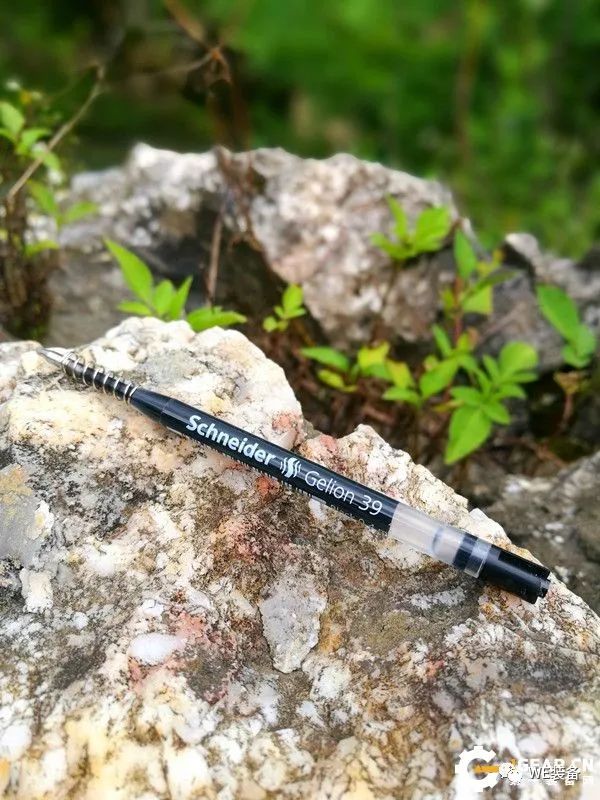 一举未必三得——务本TP10战术笔入手体验