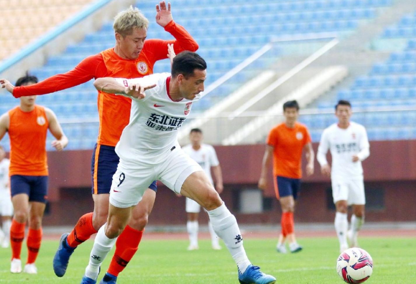 中甲最新足球消息,中甲昆山fc冲超2022