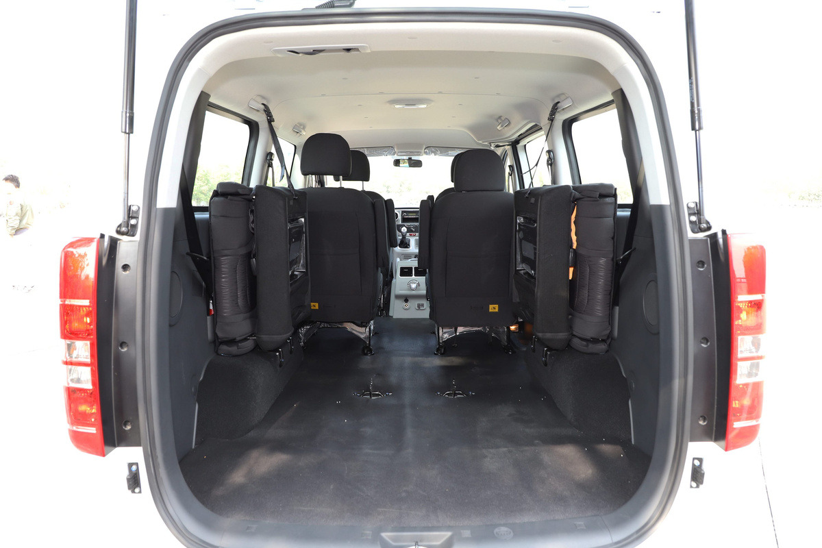 入门级七座车建议选择mpv,七座选suv还是选择mpv