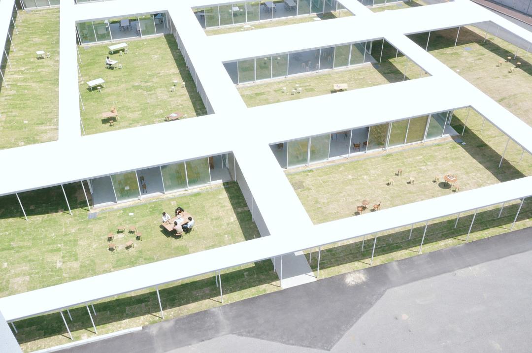 建筑的设计感探索,开放性的露台式建筑