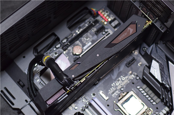 i79700kf配什么显示器,i79700k配置用什么显示器