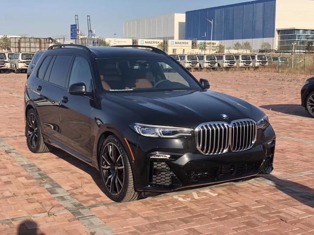 宝马x7奔驰gls迎来最强竞争对手,奔驰gls宝马x7价格对比