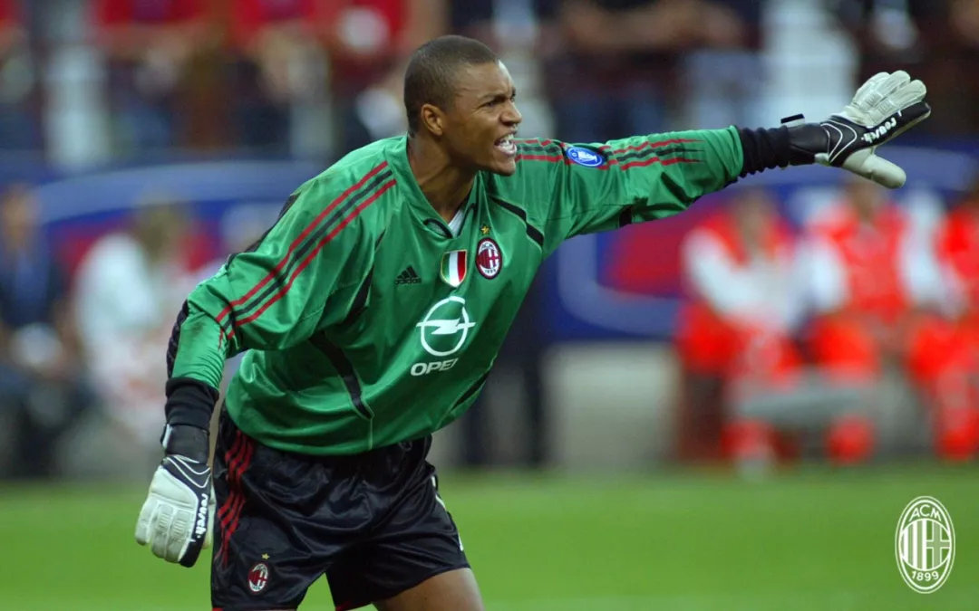 远征红黑军|桑巴元素点缀，闪耀红黑军团