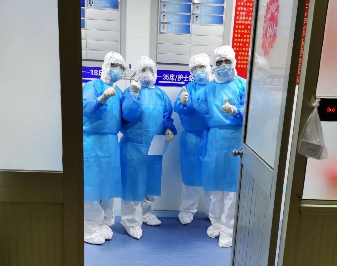 致敬留守乡村的老人,致敬家里最美逆行者