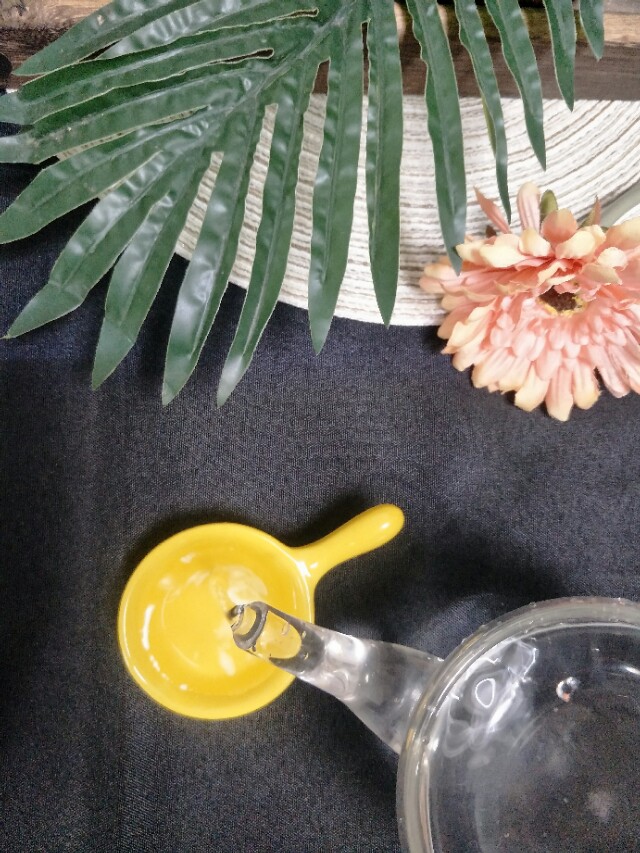 502胶水最怕什么,502胶水把手粘住了快速解开的方法