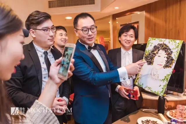 疫情在家青岛主持人团队为你挑选这些堵门游戏，收藏结婚用的上