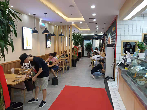 开砂锅土豆粉店有前途吗,砂锅土豆粉开店生意怎么样