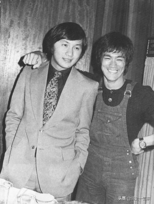 李小龙在1973年怎么了,李小龙当年突然暴毙有多震惊