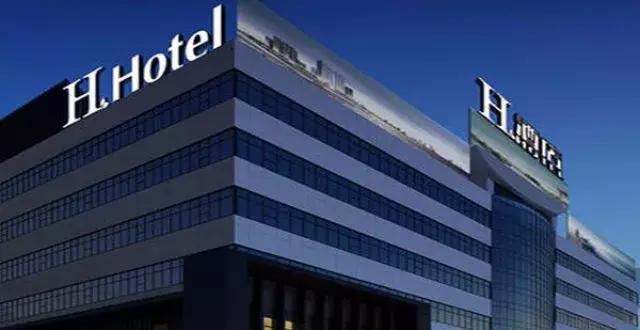 正弘城半年破10亿/加拿大国民咖啡、哥老官开出河南首店丨6月商报