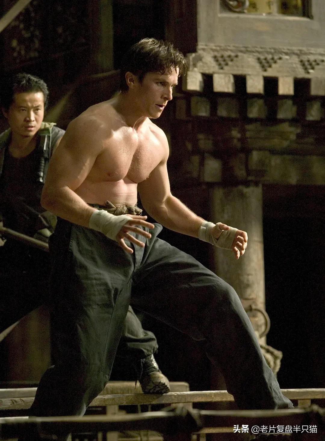 蝙蝠侠是怎么打败小丑的,蝙蝠侠为什么能成为超级英雄