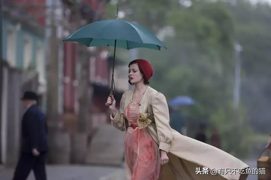 黑暗女巫伊娃格林,黑暗阴影伊娃格林与吸血鬼