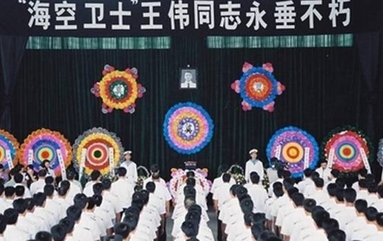 国足上次入围世界杯的时候，世界是这个样子