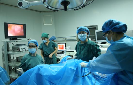 人工流产是怎么打掉孩子的,流产了的孩子怎么处理