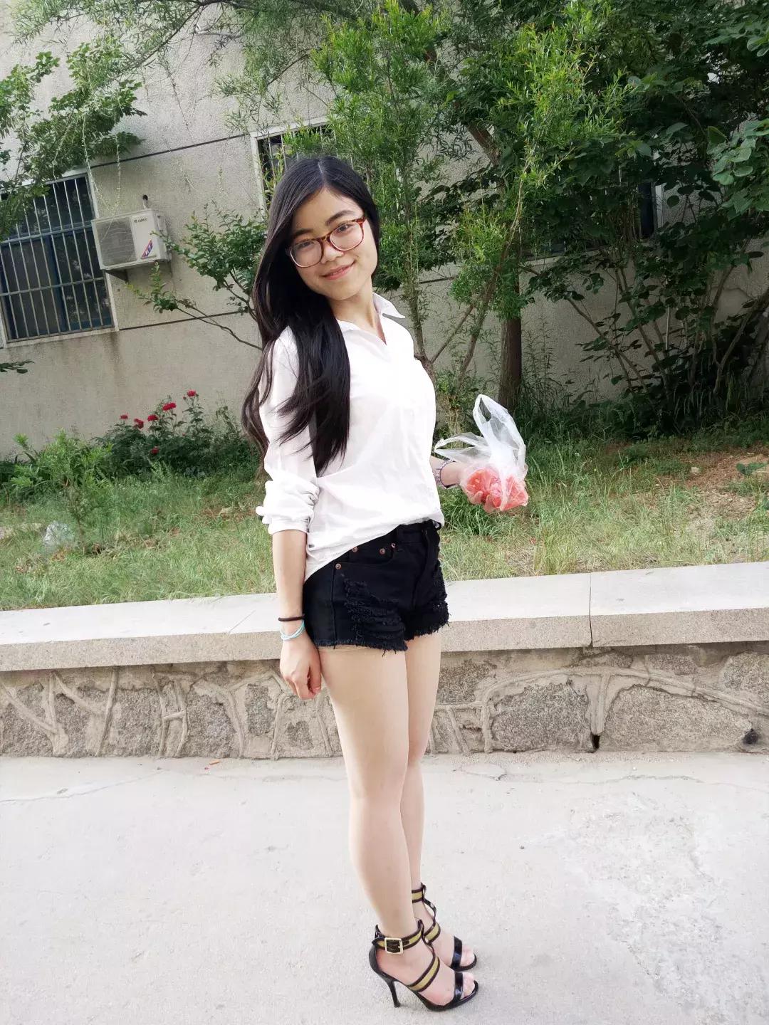 大饼的穿搭,大饼脸女生穿搭