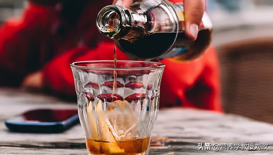 为什么饮料不能代替白开水,做饮料可以直接用生活饮用水吗