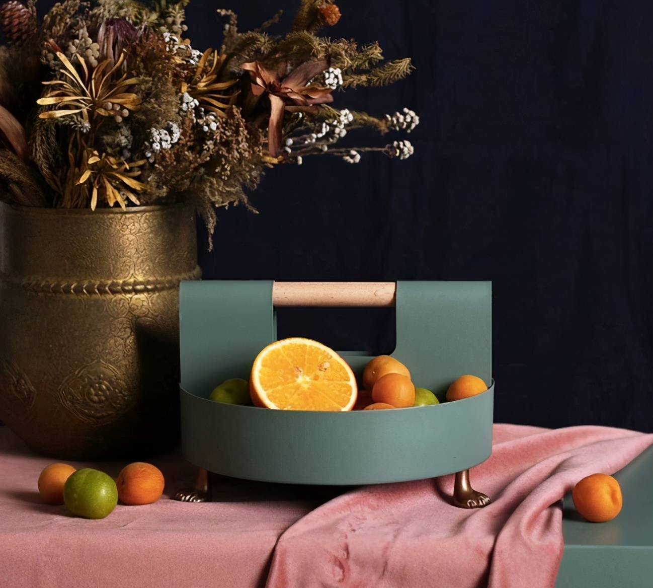 用家居小物改造装潢风格！挑选时掌握色调、多用途三大重点