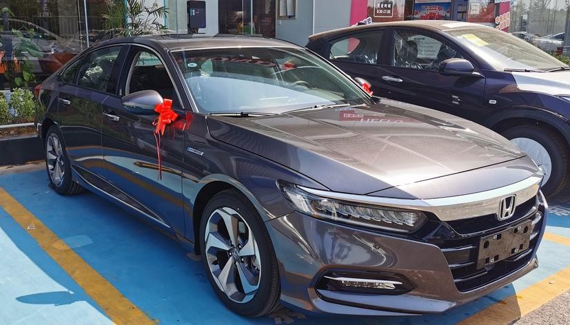 本田雅阁从一代到十代,本田雅阁八代半缺点和优点