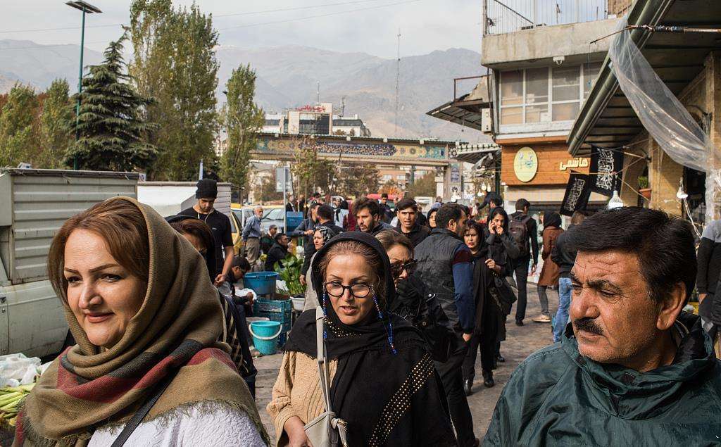 伊朗收入低很穷吗,伊朗有石油为什么还那么穷