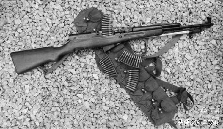 女兵和消防员的爱情,女兵们的爱情故事