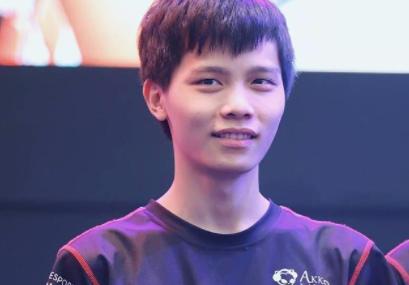 人物志爱莉希雅,人物志阿尔敏