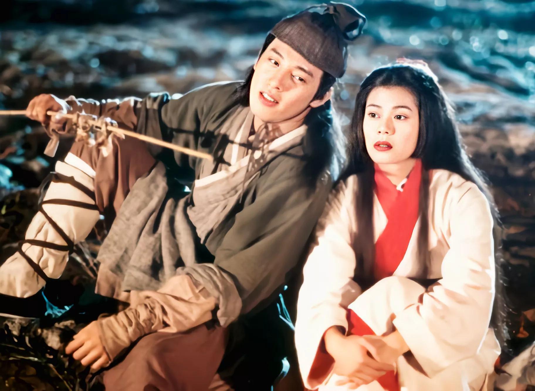 过气老戏骨窘况:农村走穴、直播捞金、情史混乱,晚节还值钱吗?