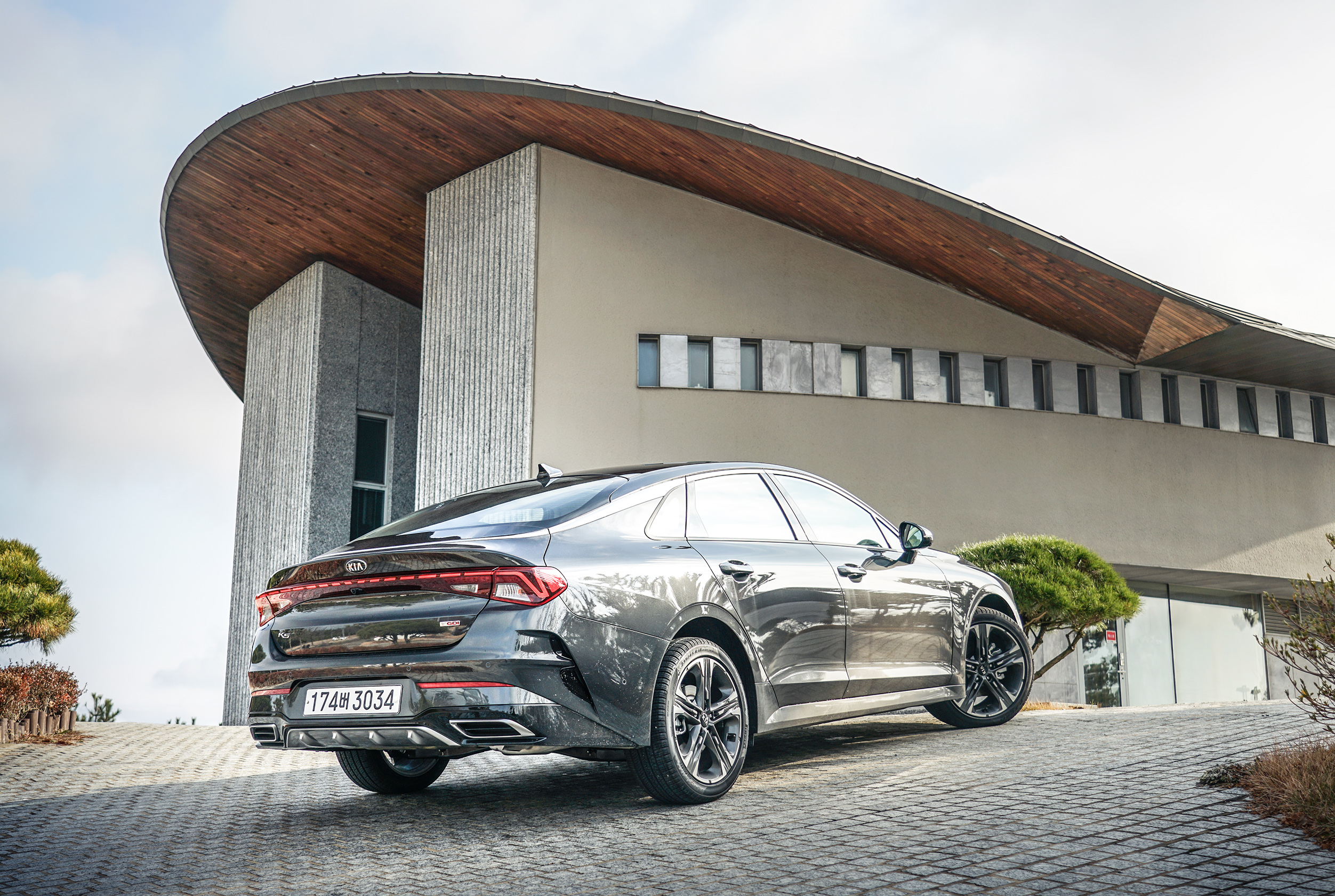 第1代的起亚k5有多火,起亚全新k5曝光颜值重回巅峰