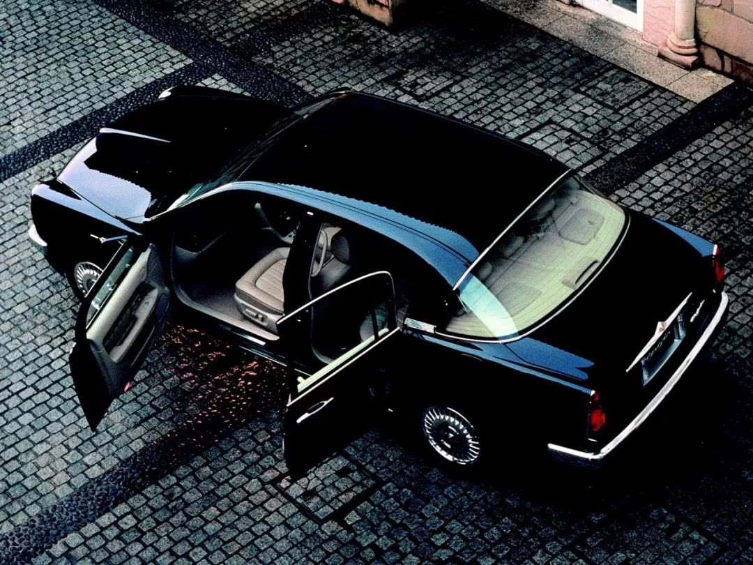 丰田大脚怪车 (便宜又好骑的复古车)