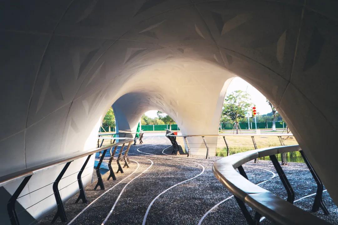 中国最美的十大温泉旅游胜地,一日游十大最美丽温泉