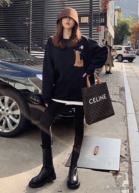 为什么牛仔裤可以百搭,冬季如何选择保暖的牛仔裤